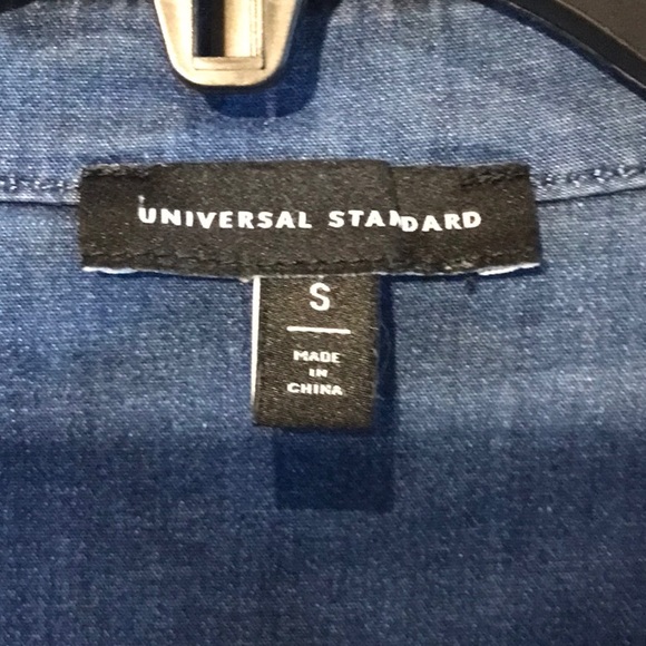 Universal Standard Denim Tunic with Pockets on Front and Back. Size Small - Picture 4 of 6